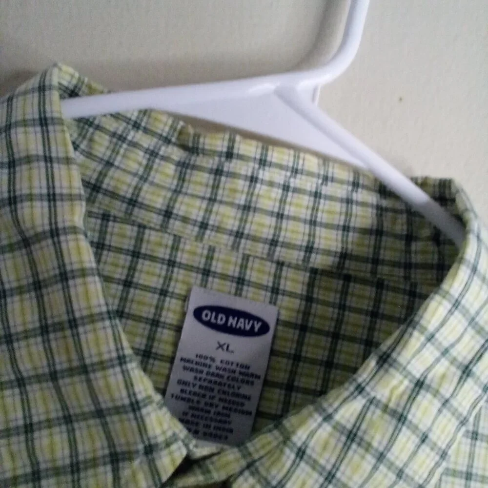 Old Navy Shirt Men XL Short Sleeve Button Up Plaid Casual Green
